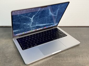 MacBook Pro 14'' 2021 / M1 Pro / 16GB / 512GB SSD / Silver - 2