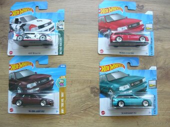 AUTÍČKA HOT WHEELS - 2