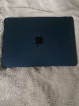 Macbook Air M3 13” 2024 8/256 + FAKTURA - 2