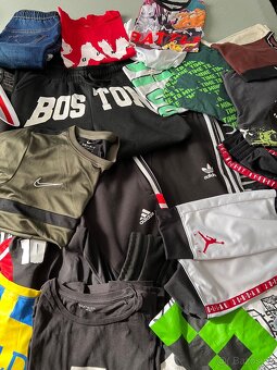 Obrovsky balik chlapeckeho oblečeni adidas,nike… - 2