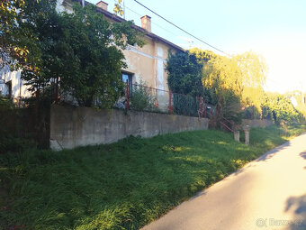 Prodej domu a stavebního pozemku - 2