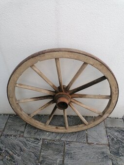 Loukoťové kolo - 2