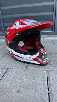 Dětská přilba na motorku/čtyřkolku vel. 51-52 - 2