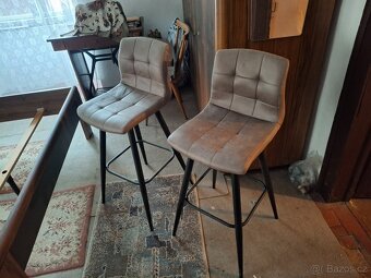 Dvě barové židle - 2