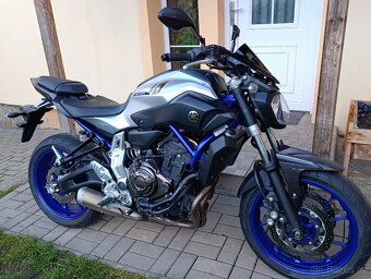 Yamaha MT 07 - 2