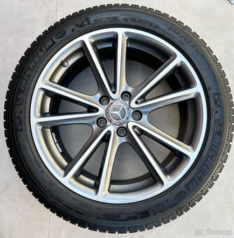 Zimní sada Mercedes R18 z Mercedes Cls w257 245/45 - 2