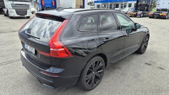 VOLVO XC60 2.0 AWD aut. Ultimate Black Edition - 2