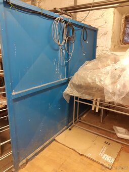 stěna plechová masivní - 2