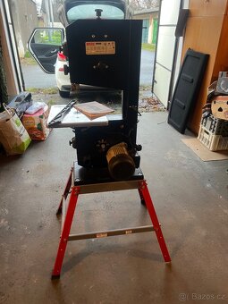 Pásová pila Hecht 8950 - 2