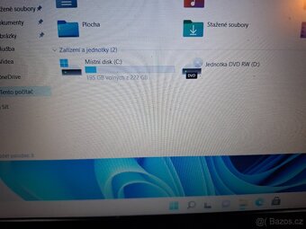 HP win11 vydrží 3h 8gbram 240gb ssd - 2