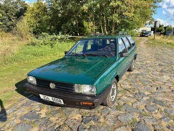 VW Passat B2 Combi (1987) - 2