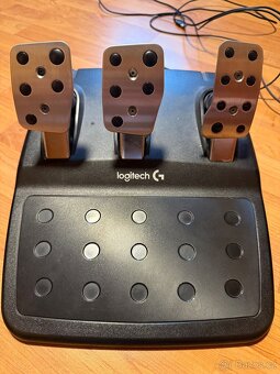 Logitech G29 Driving Force (PS4 / PS5 / PC) - 2