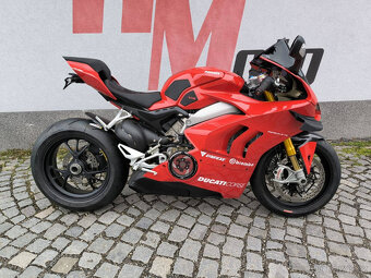 Ducati Panigale V4 S - 2