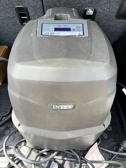 Motor vířivka INTEX - 2