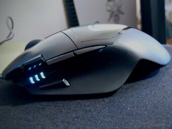 Logitech G402 Herní myš - 2