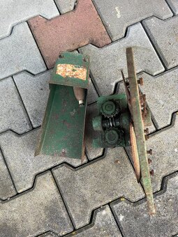 Ruční řezačka na kopřivy - 2