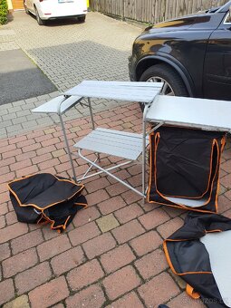 Kempingový stůl, kuchyň - 2