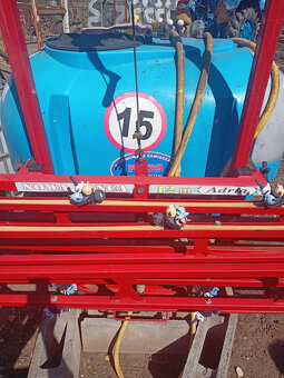 PRODEJ ZEMĚDĚLSKÝCH STROJŮ - 2