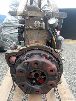 Motor zetor crystal 8011 - 2