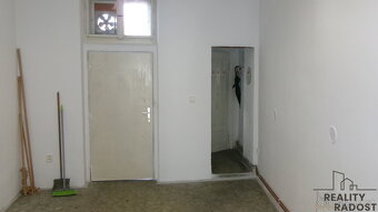 Pronájem obchod 35m2 Staré Brno - 2