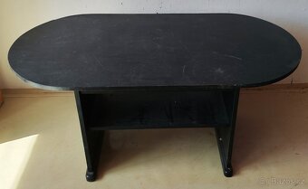 Konferenční stolek - 2