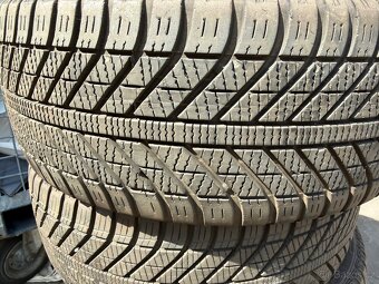 Goodyear 205/55 R16 - 2