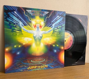Pretty Maids – Jump The Gun - 2