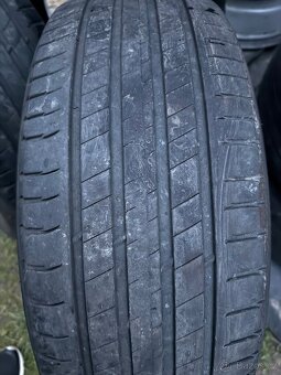 225/60/18  MICHELIN - 2