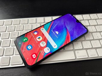 Samsung Galaxy A40 - 2
