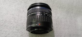 Olympus 14-42mm 1:3,5-5,6 Zuiko Digital OM - 2
