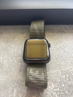 Apple Watch SE 44mm - 2