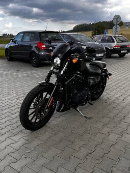 Harley Davidson Iron 883 - 2