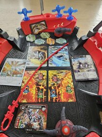 Bakugan aréna + dva bakugany v hodnotě 500kc zdarma - 2