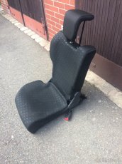 Toyota Yaris - zadní dělené sedalo - 2
