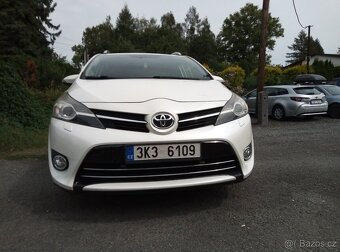 Toyota Verso 2013 /164000km/2.0 Nafta 100% stav/ŠLEVA - 2