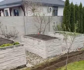 Nadzemní vyvýšený betonový záhon - 2
