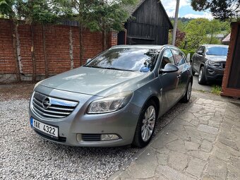 Opel insignia 2.0cdti-118 Kw - 2