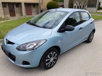 Mazda 2 1.3 i 55 kw Rv.12/2010,klima,bez koroze. - 2