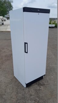 Gastro profi lednice NordLine SD 180 ( 280, užitný 230 l ob - 2