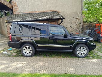 Jeep Commander 3.0 V6 CRD 160kw - tažné na 3,5T - 2