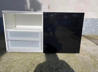 Stolek pod TV - 2