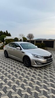 KIA OPTIMA 2.0i 110Kw FULL HYBRID - 2