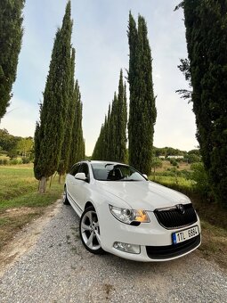 Prodám škoda superb 2, automat, velky servis - 2