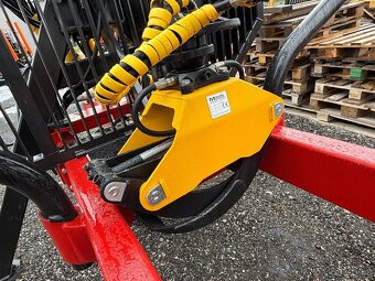 Vyvažecí vlek Vyvazecka Möre Maskiner SF9 s Rukou 7065 - 2