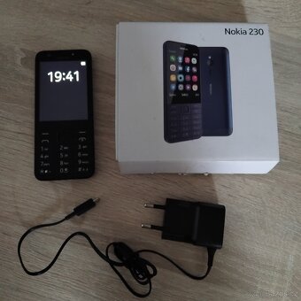 Prodám telefon.Nokia 230+nabíječka - 2