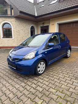 Toyota AYGO 1,0 i. 5 dveří - 93.000 KM - 2