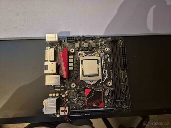 ASUS B150I PRO GAMING/AURA + Intel Core i5-6600K - 2