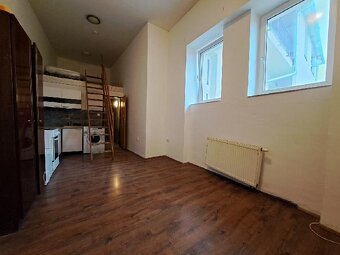 Pronájem bytu 1+kk Královo Pole, 27 m², trvalý pobyt, prip. - 2