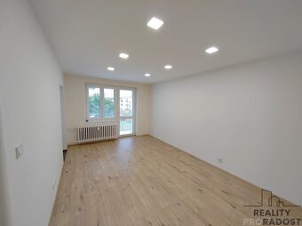 Pronájem bytu 1+1 s balkónem v klidné části Hodonína, Pronáj - 2
