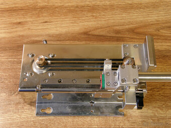CNC lineární posuv, krokový motor - rozsah 104 mm - 2